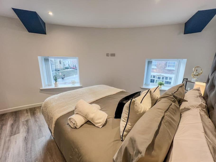 Orange Rentals-High Spec, Midnight Suite, Sleeps 4-Pets Welcome! Liverpool Eksteriør billede