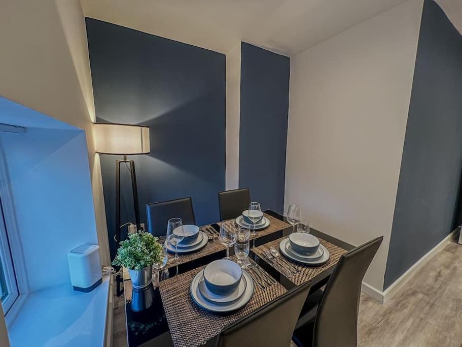 Orange Rentals-High Spec, Midnight Suite, Sleeps 4-Pets Welcome! Liverpool Eksteriør billede
