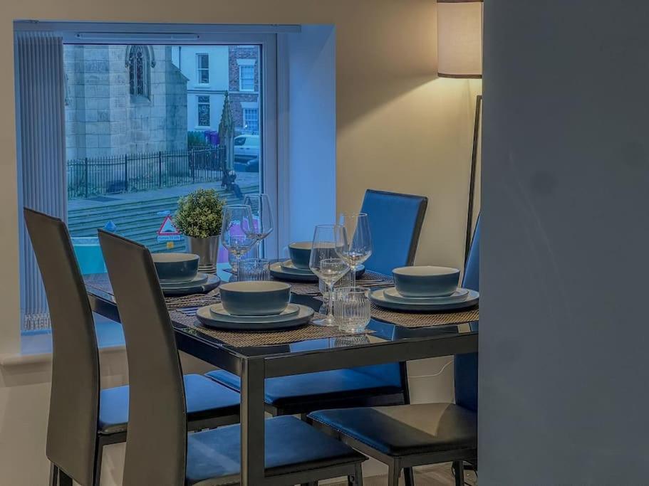 Orange Rentals-High Spec, Midnight Suite, Sleeps 4-Pets Welcome! Liverpool Eksteriør billede